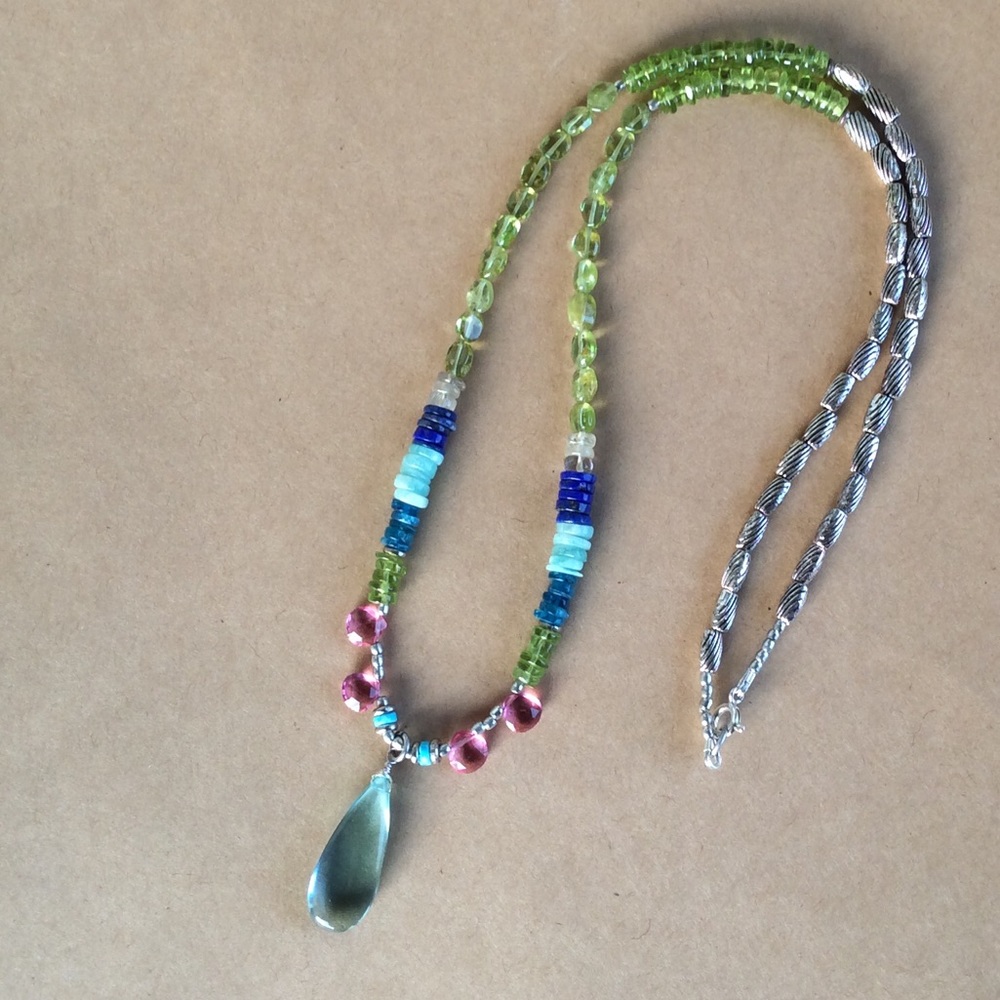 Handcrafted Sundance charm Sterling Silver Multi Stone Necklace Stunning NEW